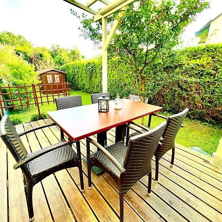 Schoene Wohnung Mit Eigenen Eingang Und Terrasse Gosseling Exterior photo